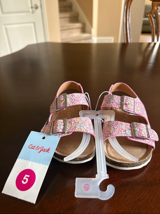 Cat & Jack Other - NWT Toddler Girls Cat&Jack pink glitter strap sandals size 5